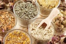 How to Dye Your Hair Using Natural Herbal Ingredients