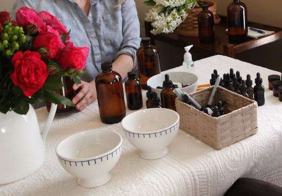 19 Essential Oils For Beginner Herbalists