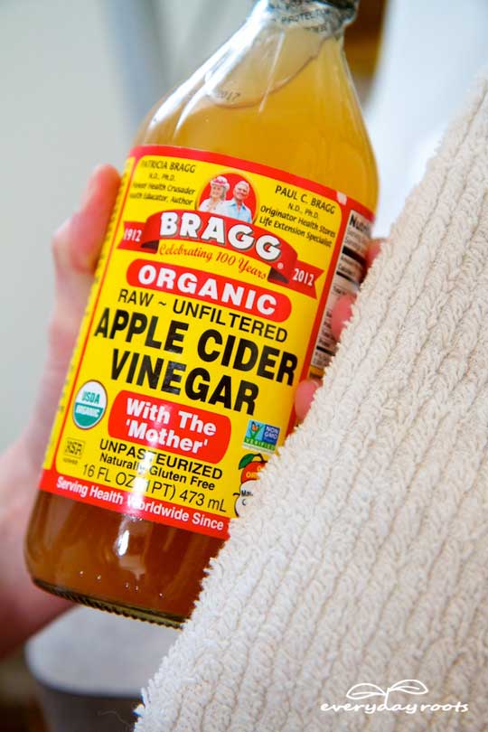 apple cider vinegar compress